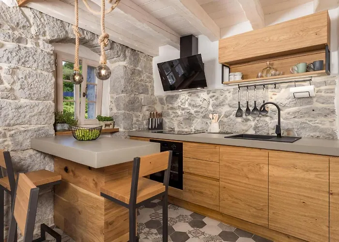 Amazing In With Kitchen